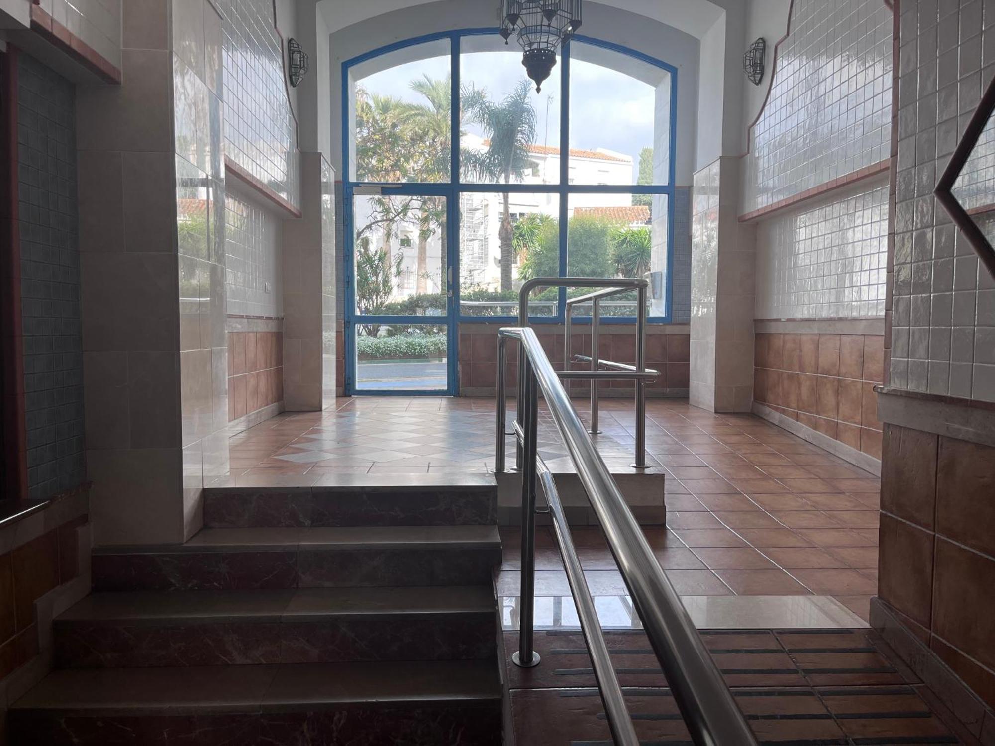El Faro Vacaciones En Estepona Eksteriør billede