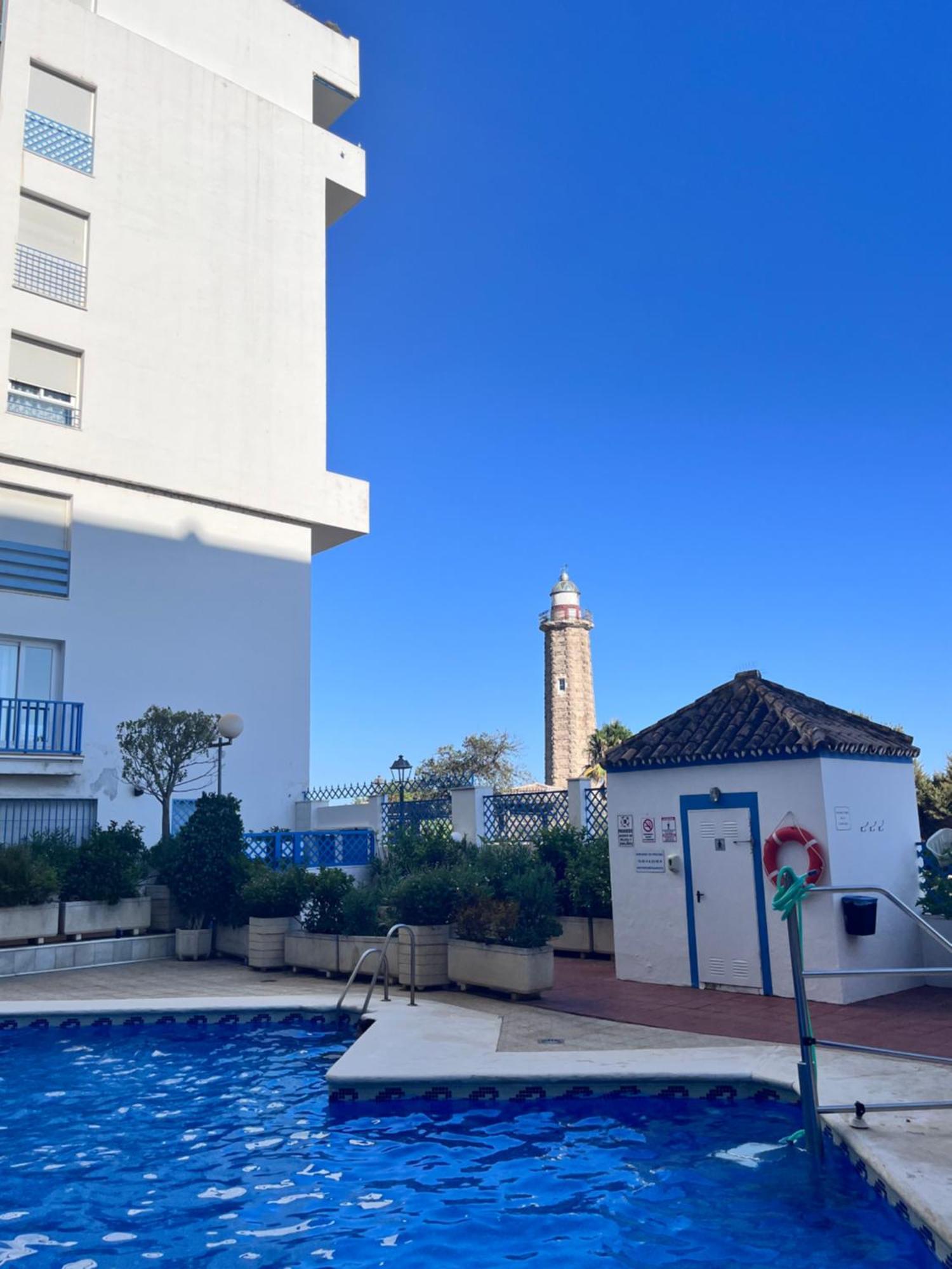El Faro Vacaciones En Estepona Eksteriør billede